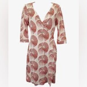 Diane Von Furstenberg DVF New Julian Silk Wrap Dress Cream Red Fan Print Size 4
